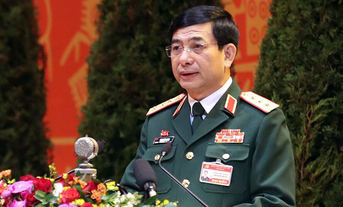Thượng tướng Phan Văn Giang, Tổng tham mưu trưởng Quân đội Nhân dân VN, Thứ trưởng Quốc phòng, phát biểu tại Đại hội XIII. Ảnh: Giang Huy